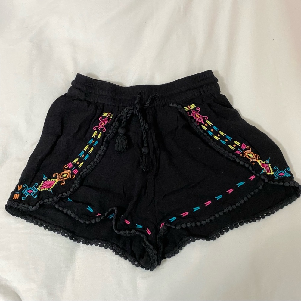 H&M High Waisted Flowy Shorts